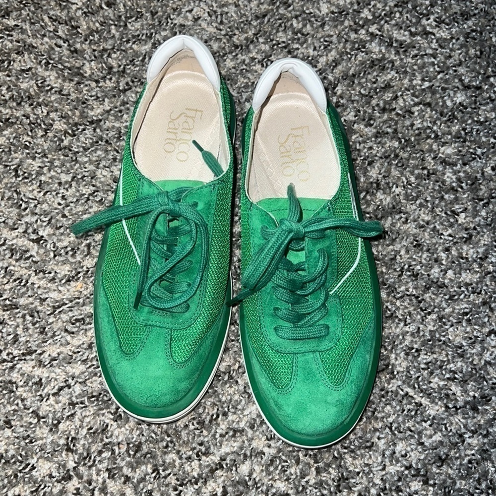 FRANCO SARTO women Lumiere Sneaker Size 5M